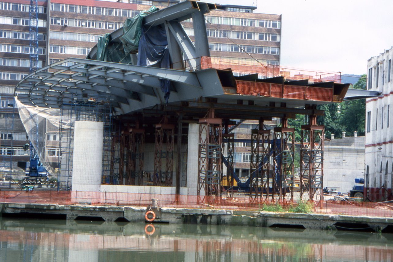 Puente de Euskalduna en Bilbao. Javier Manterola Armisén.