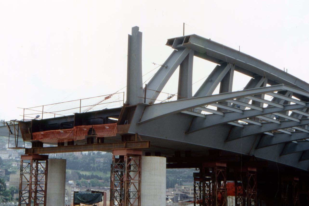 Puente de Euskalduna en Bilbao. Javier Manterola Armisén.