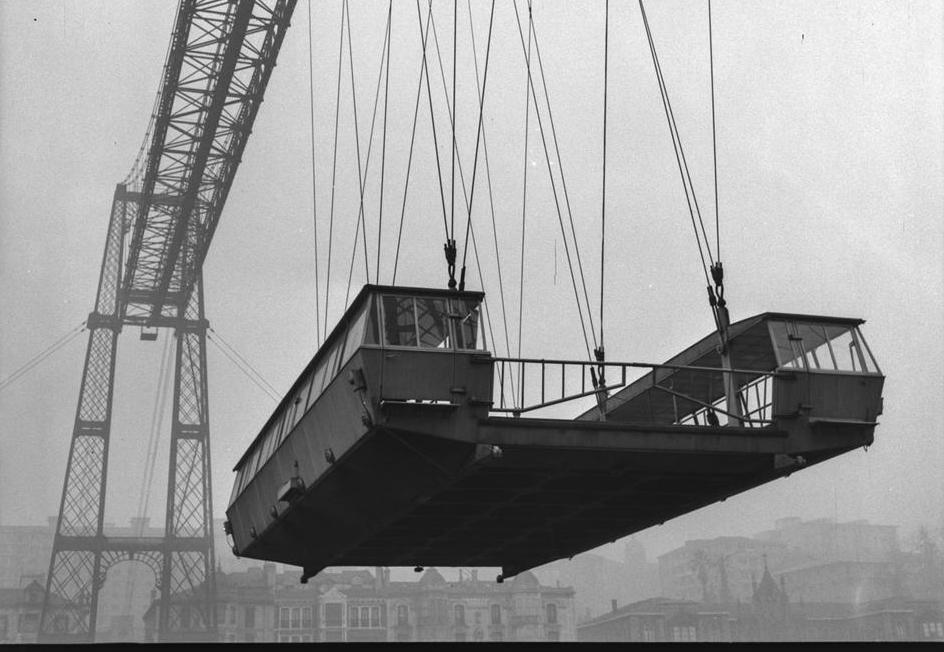 El papel de aluminio, Mies van der Rohe y el Puente Vizcaya