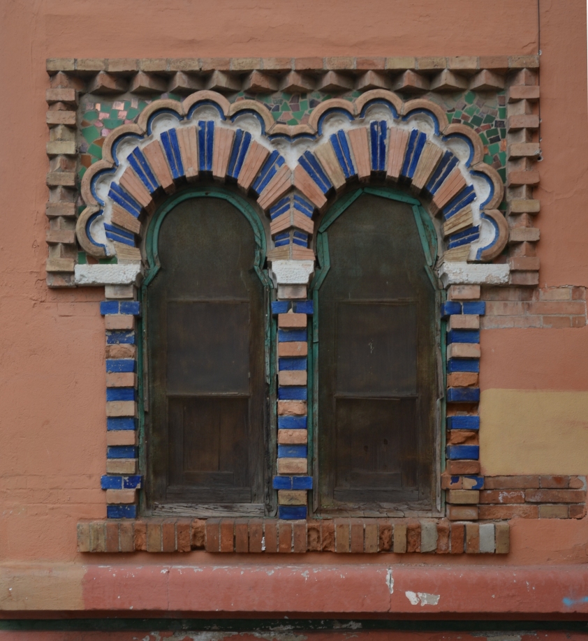 Mercado de Salamanca. Detalle de ventana. / Foto Joaquín Cárcamo Martínez. Dic. 2018.